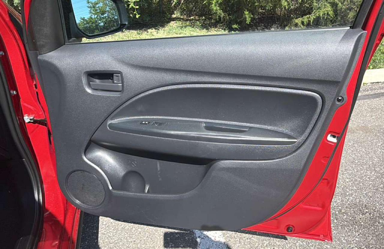 Mitsubishi Mirage G4 ES 2023