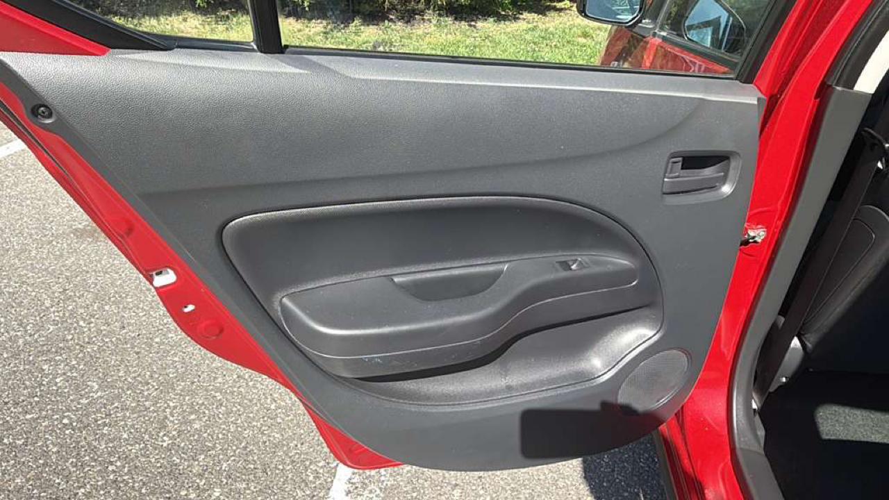 Mitsubishi Mirage G4 ES 2023