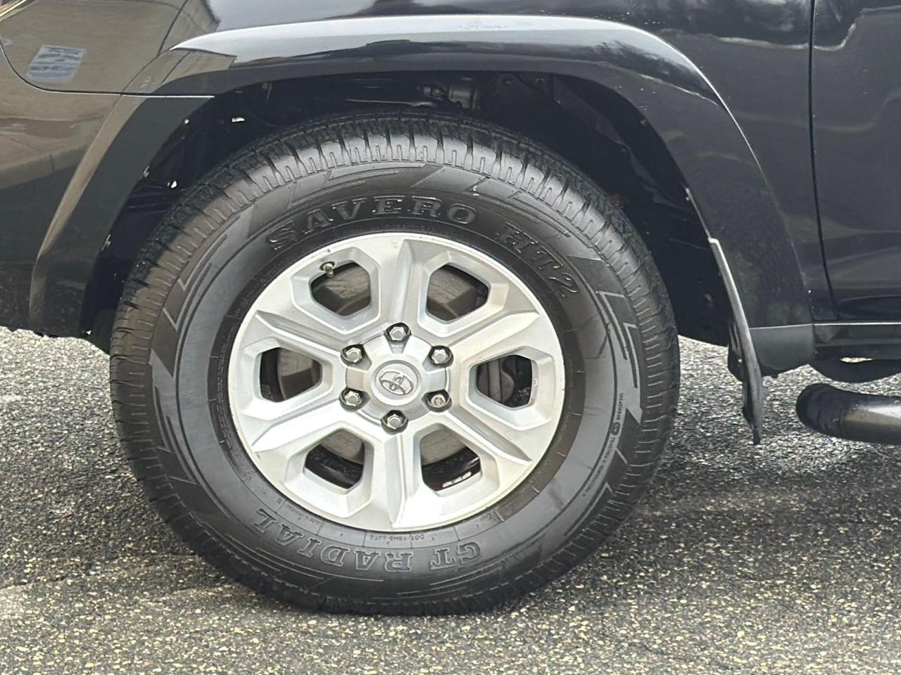 Toyota 4Runner SR5 4WD 2015