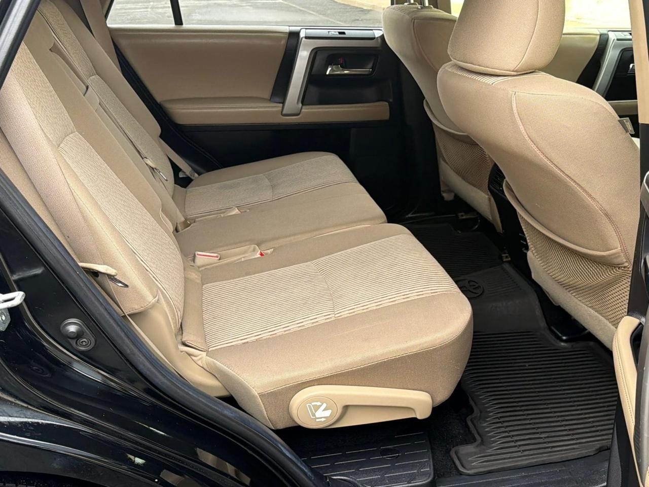 Toyota 4Runner SR5 4WD 2015