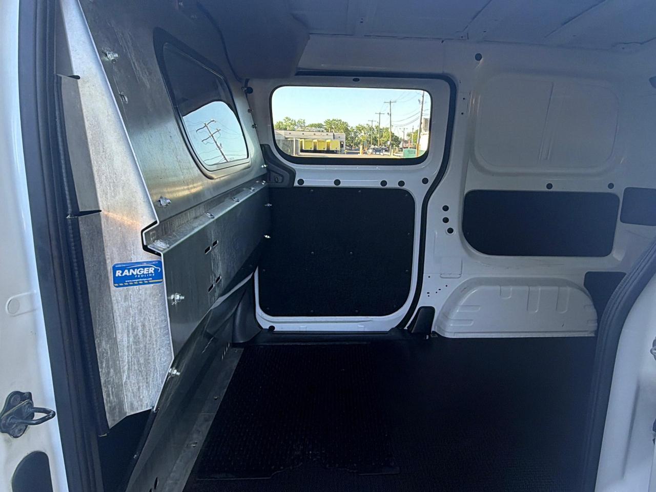 Chevrolet City Express Cargo Van FWD 115" LS 2016
