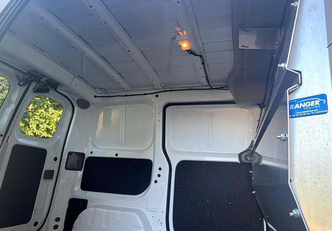 Chevrolet City Express Cargo Van FWD 115" LS 2016