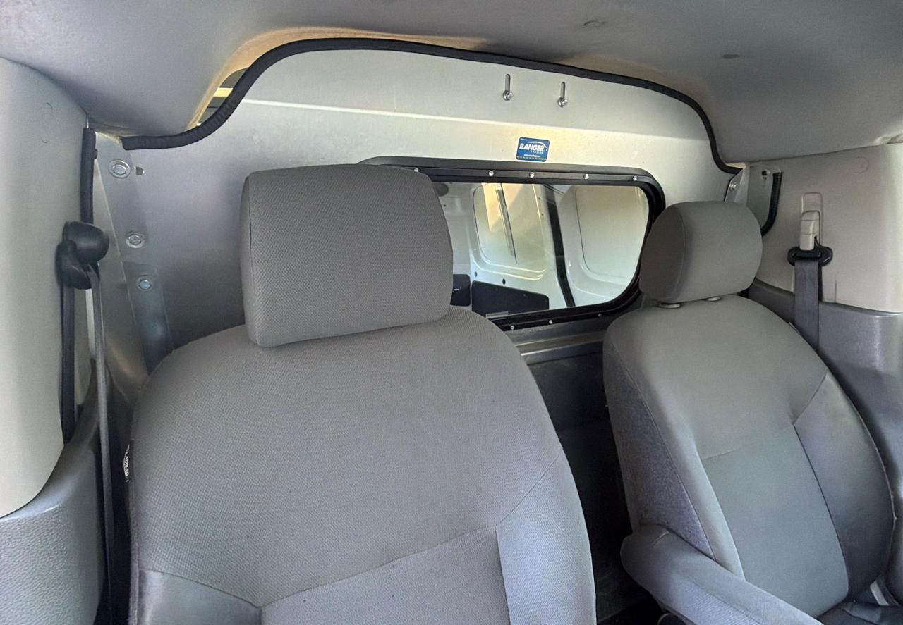 Chevrolet City Express Cargo Van FWD 115" LS 2016