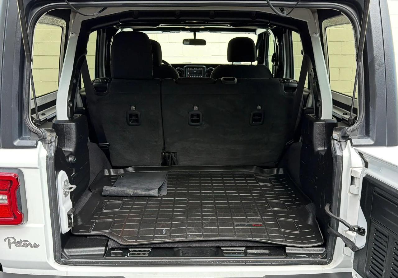 Jeep Wrangler Unlimited Sport Altitude 4x4 2021