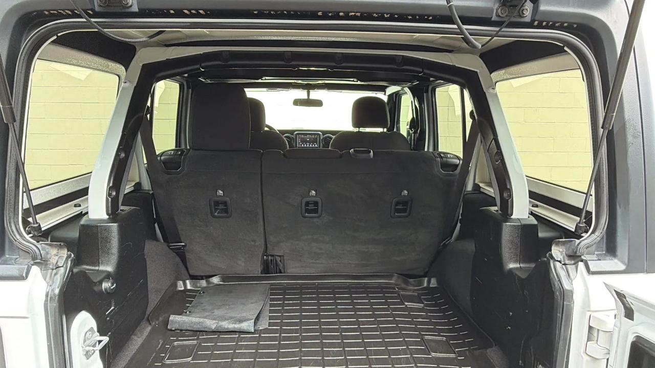 Jeep Wrangler Unlimited Sport Altitude 4x4 2021