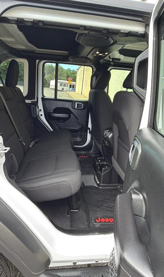 Jeep Wrangler Unlimited Sport Altitude 4x4 2021