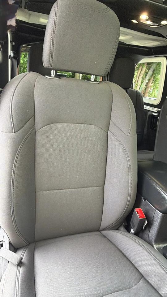 Jeep Wrangler Unlimited Sport Altitude 4x4 2021