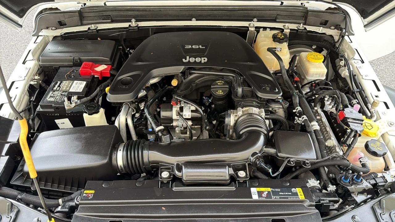 Jeep Wrangler Unlimited Sport Altitude 4x4 2021