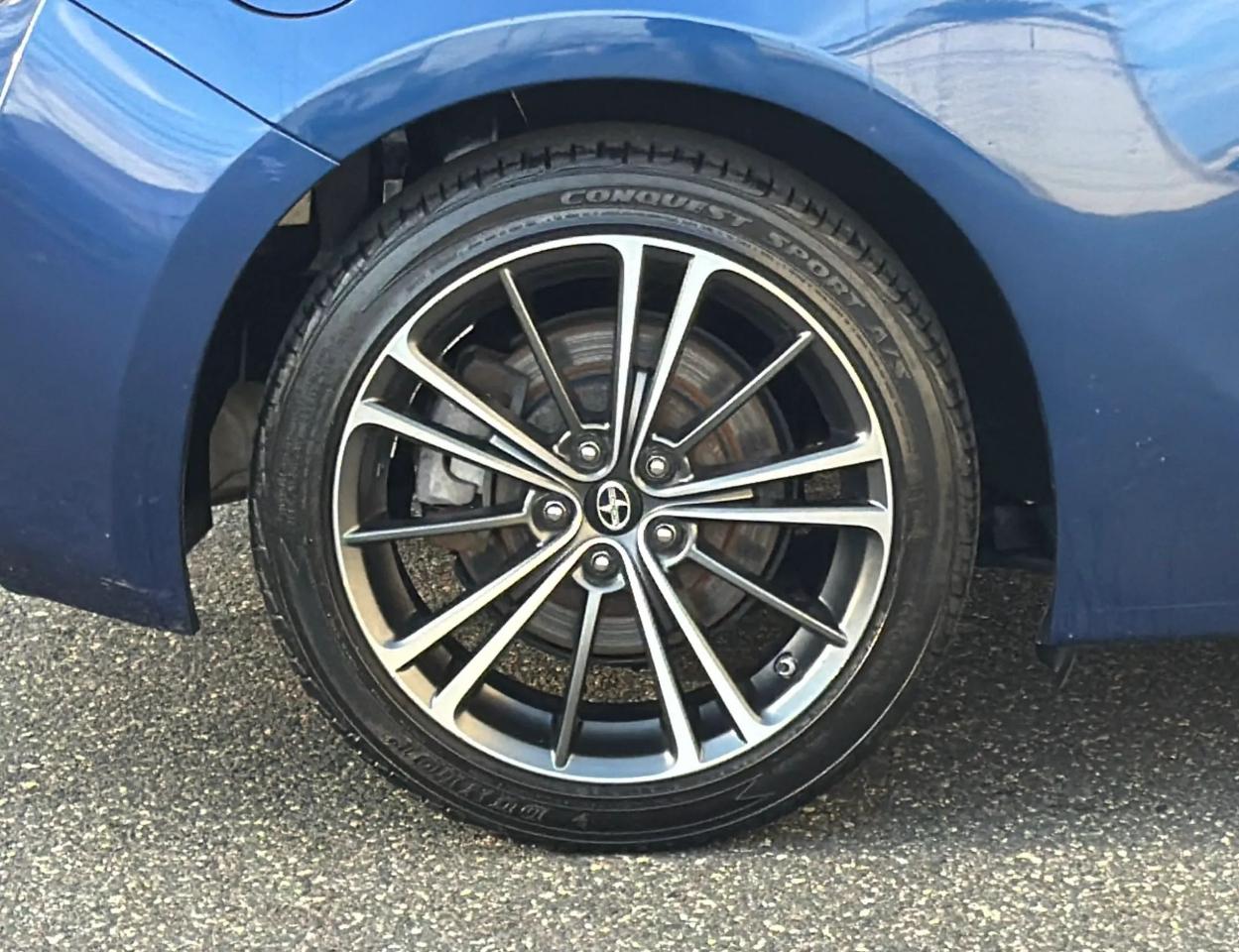 Scion FR-S 2dr Cpe Auto (Natl) 2014