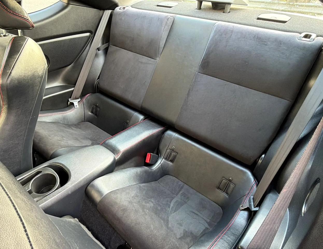 Scion FR-S 2dr Cpe Auto (Natl) 2014