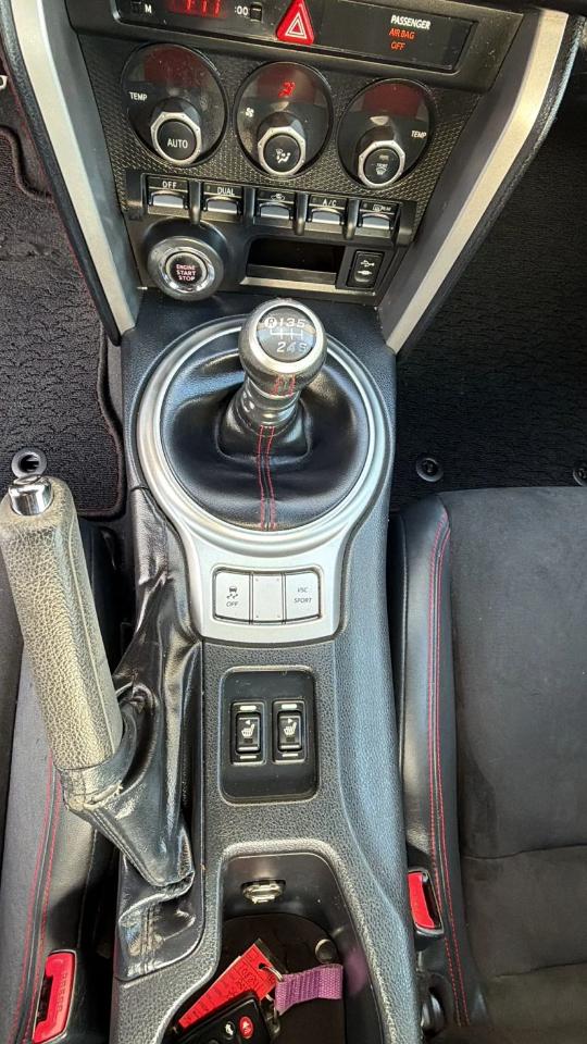 Scion FR-S 2dr Cpe Auto (Natl) 2014