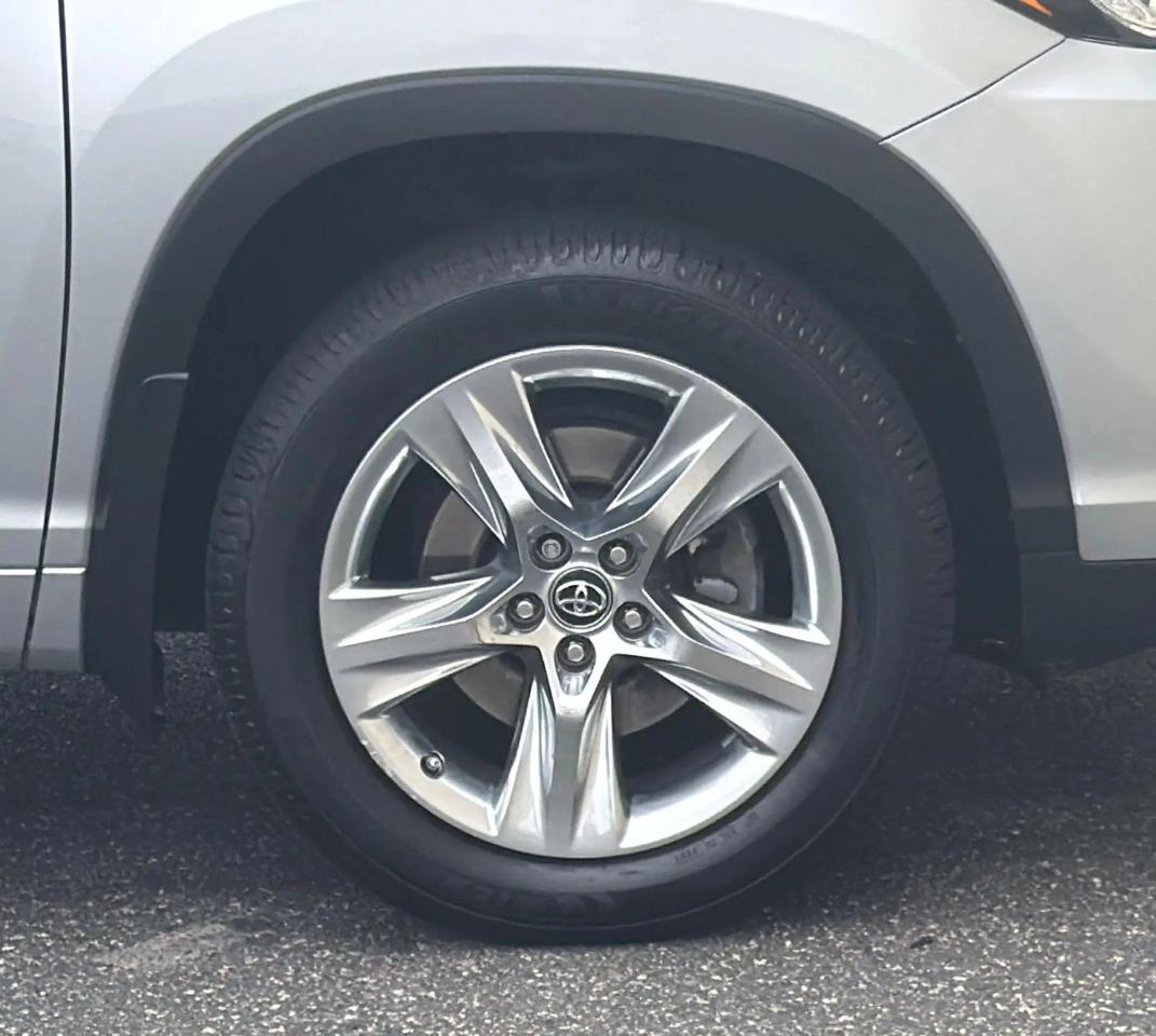 Toyota Highlander Limited V6 AWD (Natl) 2018