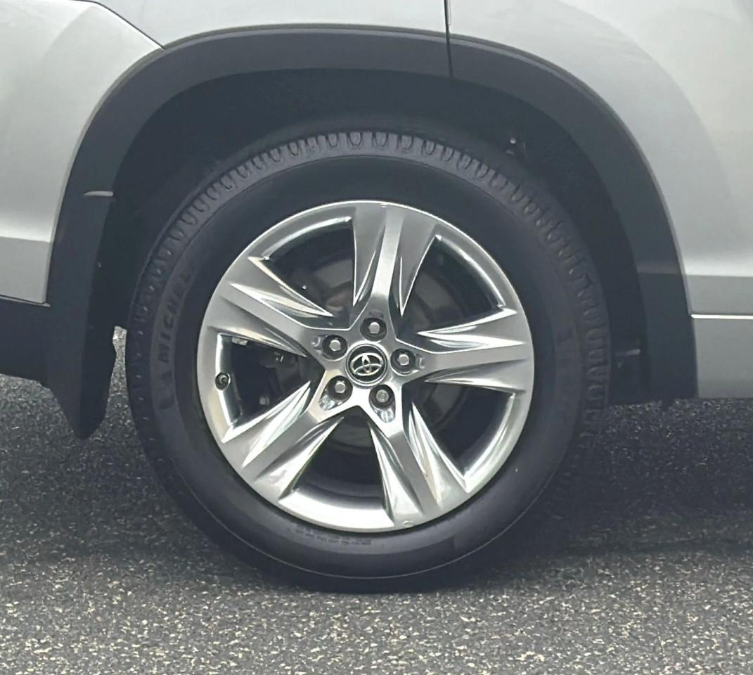 Toyota Highlander Limited V6 AWD (Natl) 2018