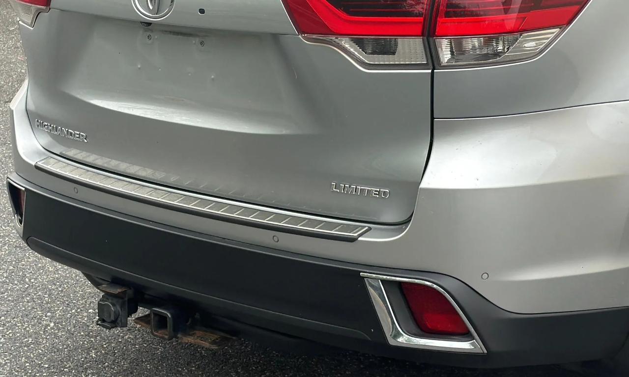 Toyota Highlander Limited V6 AWD (Natl) 2018