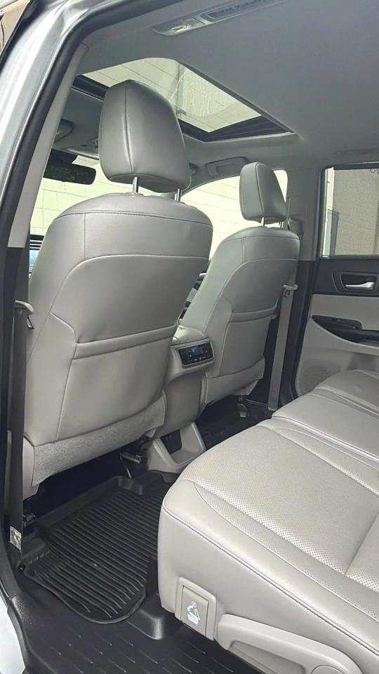 Toyota Highlander Limited V6 AWD (Natl) 2018