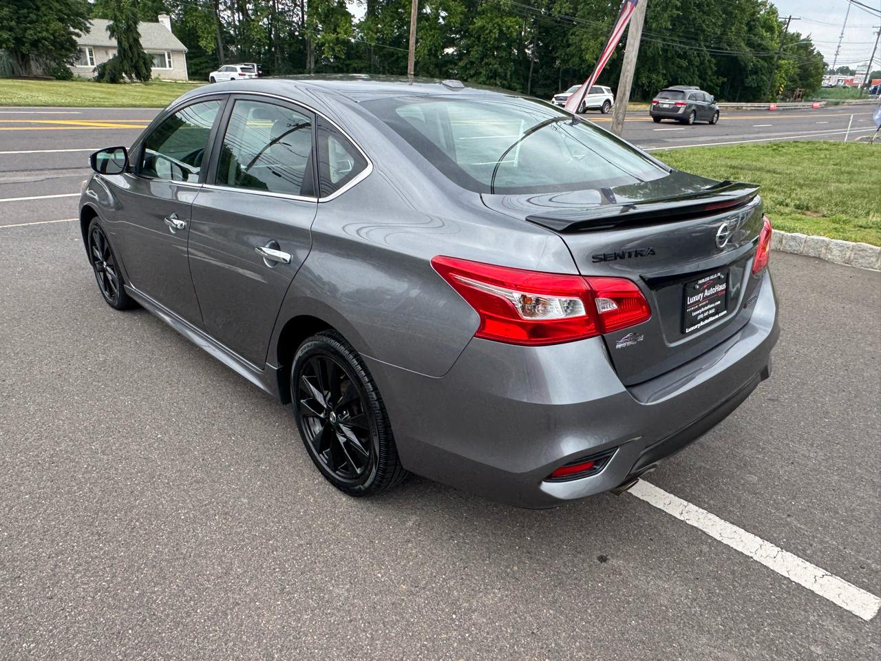 Nissan Sentra SR CVT 2018