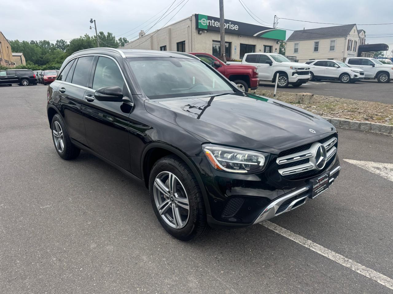 Mercedes-Benz GLC GLC 300 4MATIC SUV 2021
