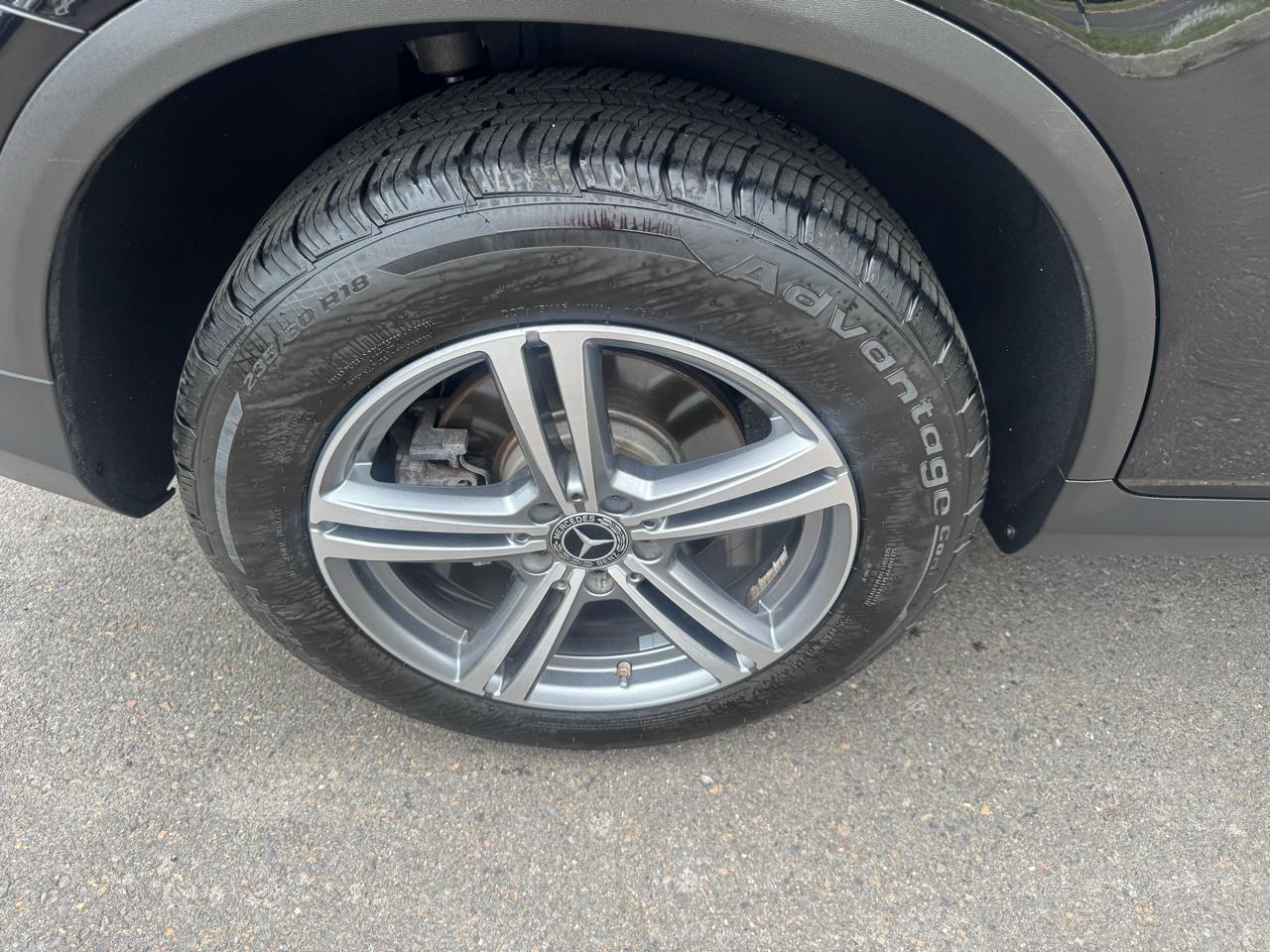 Mercedes-Benz GLC GLC 300 4MATIC SUV 2021