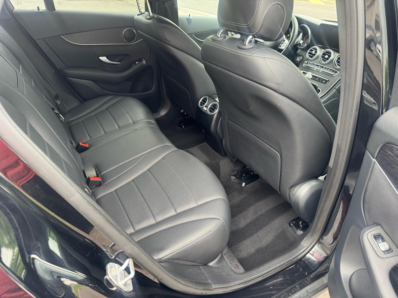 Mercedes-Benz GLC GLC 300 4MATIC SUV 2021