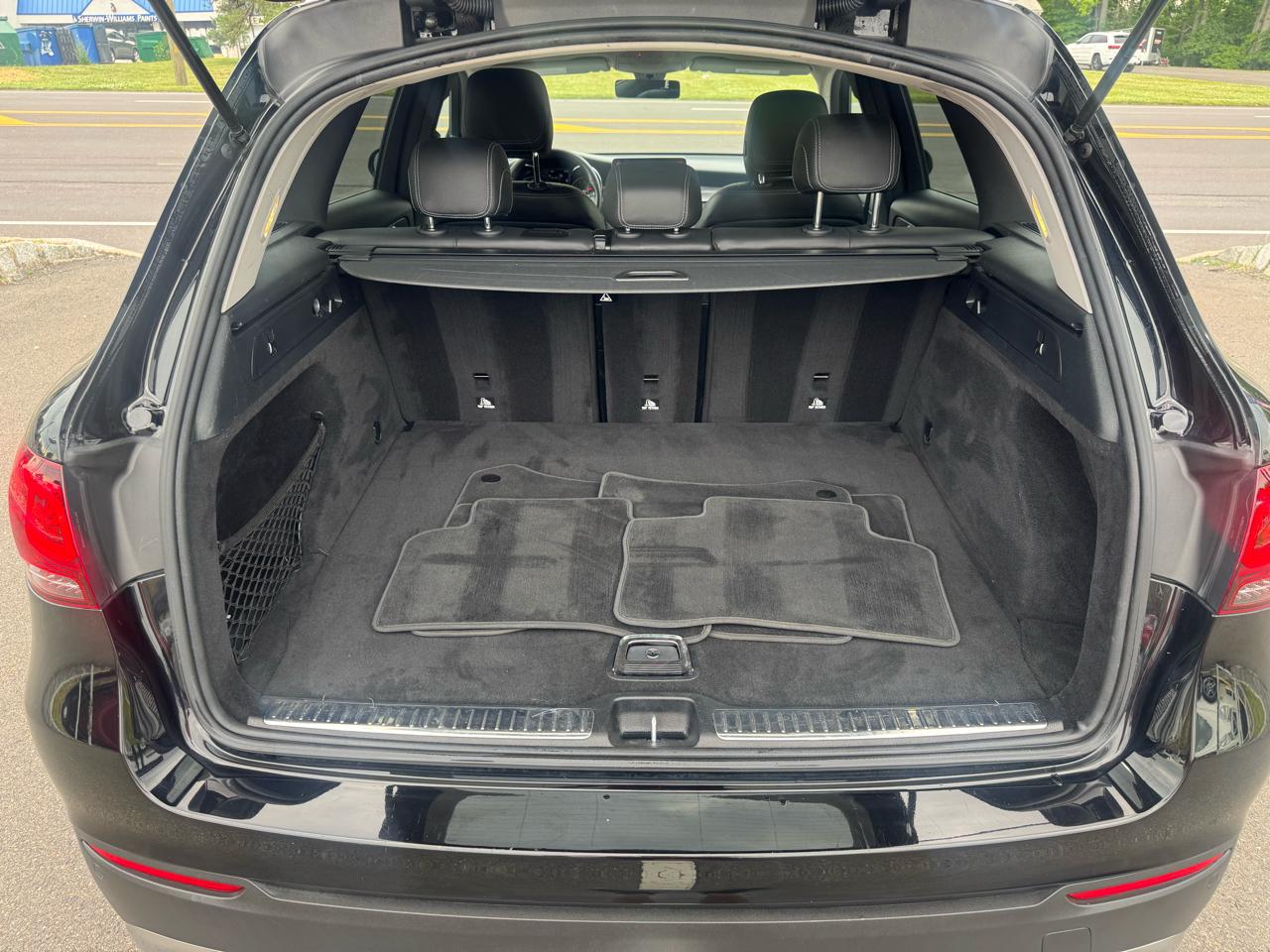 Mercedes-Benz GLC GLC 300 4MATIC SUV 2021