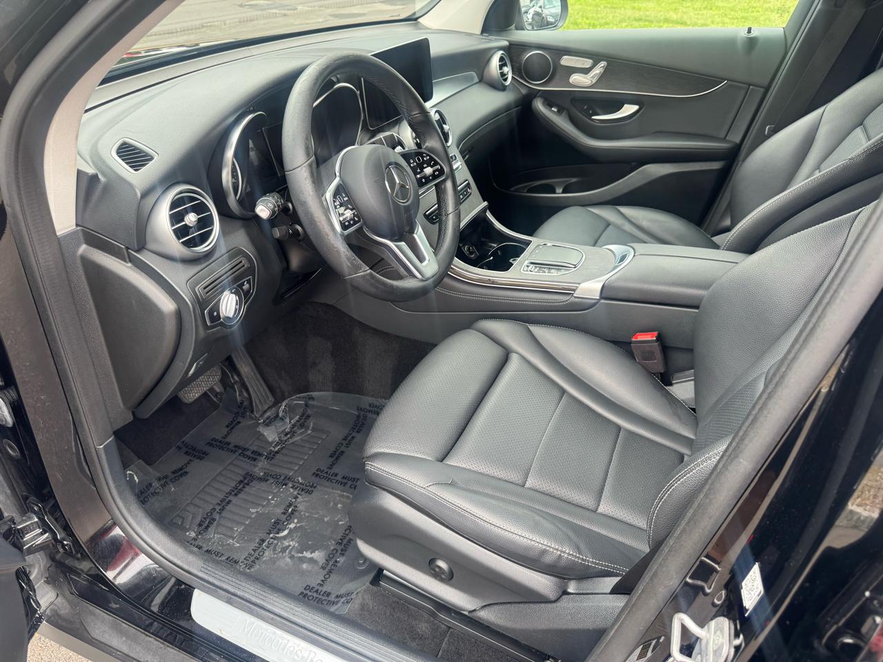 Mercedes-Benz GLC GLC 300 4MATIC SUV 2021