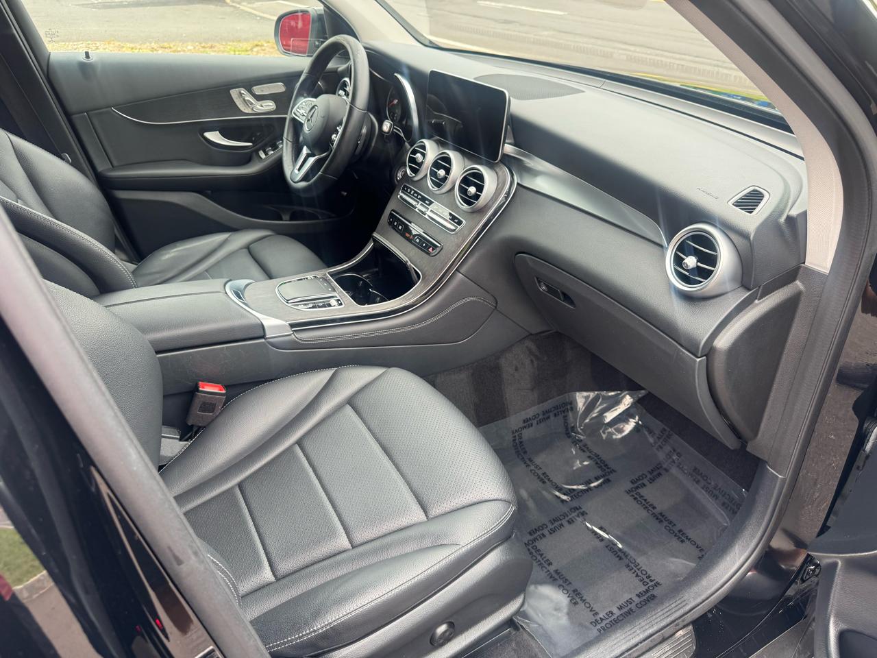 Mercedes-Benz GLC GLC 300 4MATIC SUV 2021
