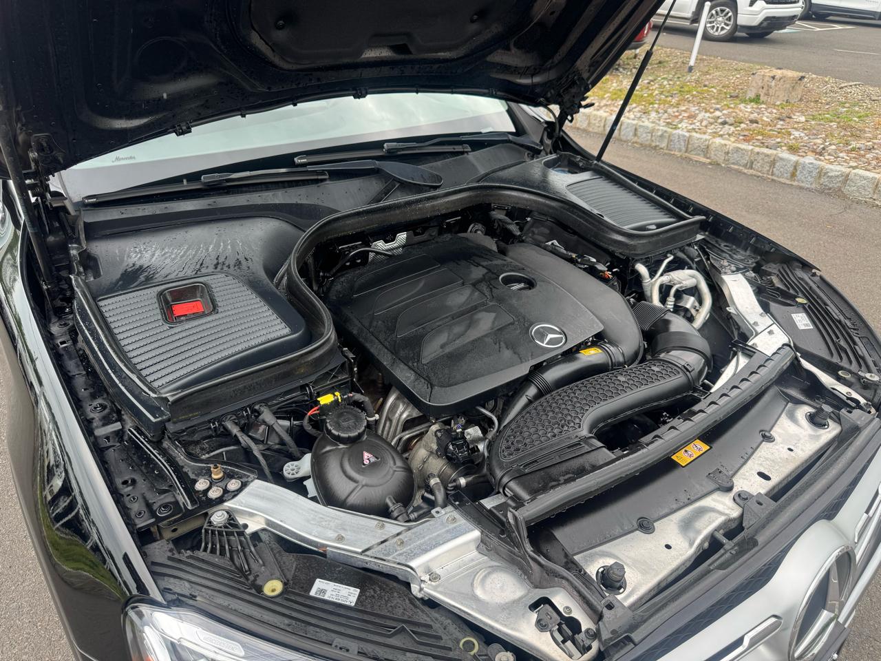 Mercedes-Benz GLC GLC 300 4MATIC SUV 2021
