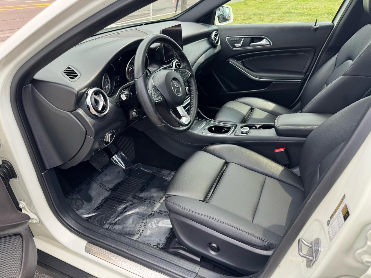 Mercedes-Benz GLA GLA 250 4MATIC SUV 2018