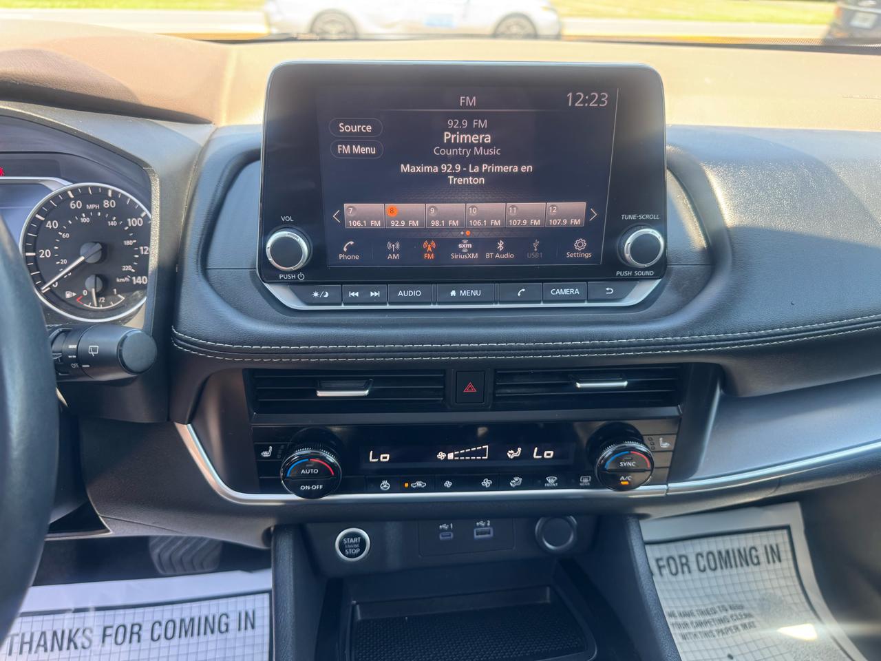 Nissan Rogue AWD SV 2023