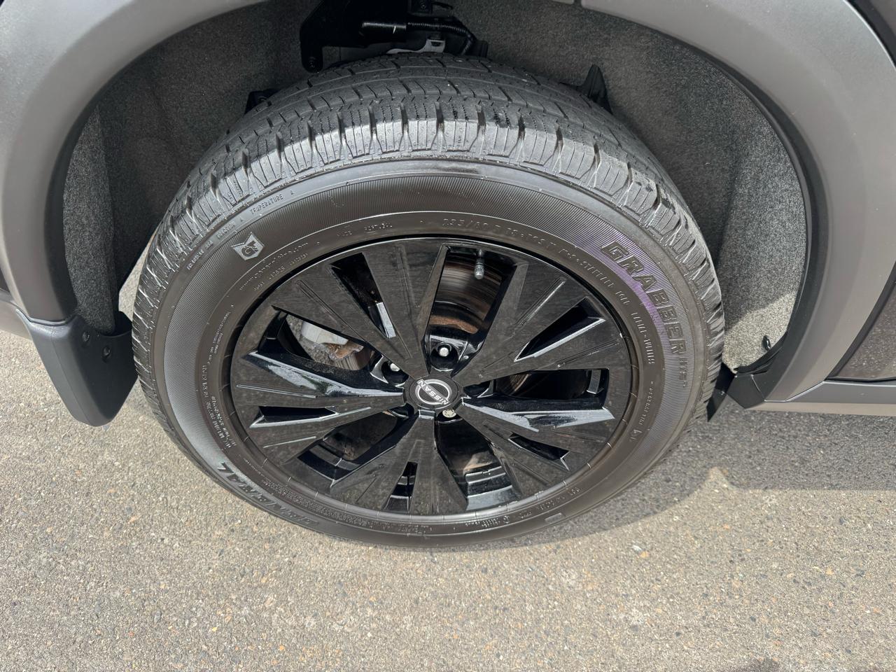 Nissan Rogue AWD SV 2023