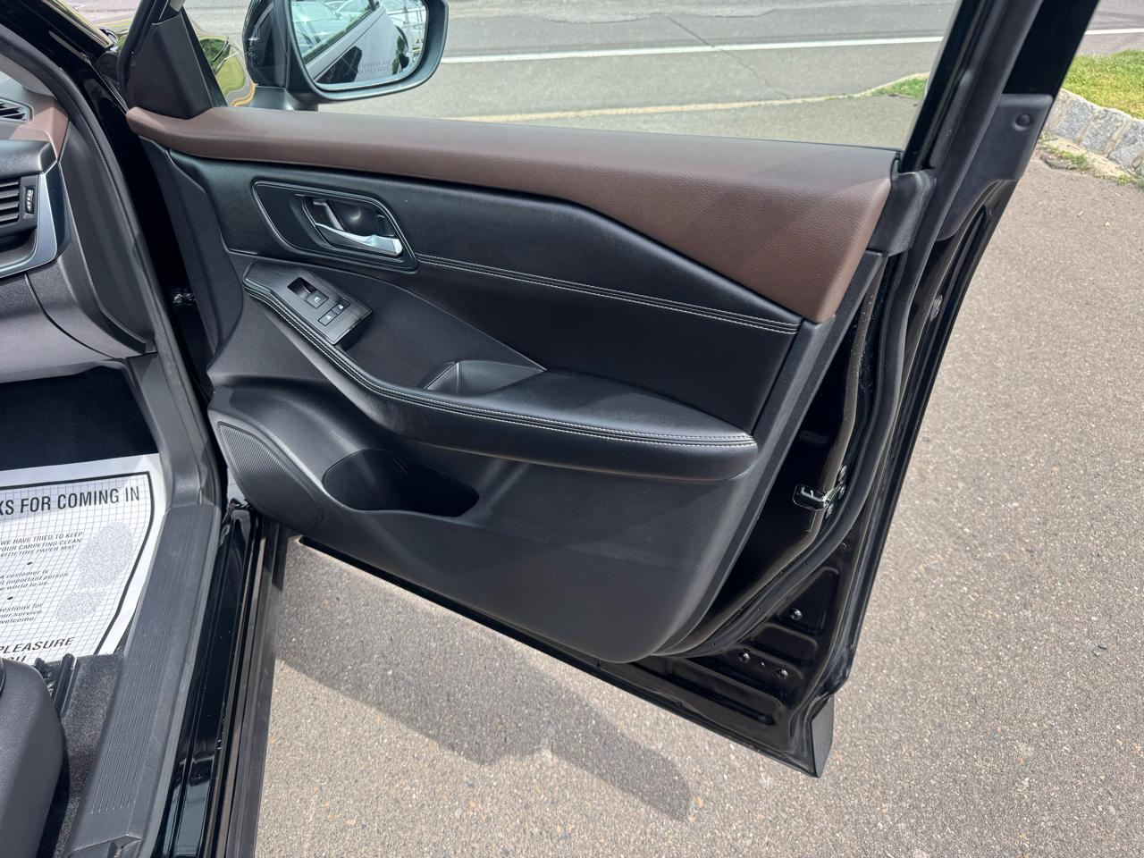Nissan Rogue AWD SV 2023