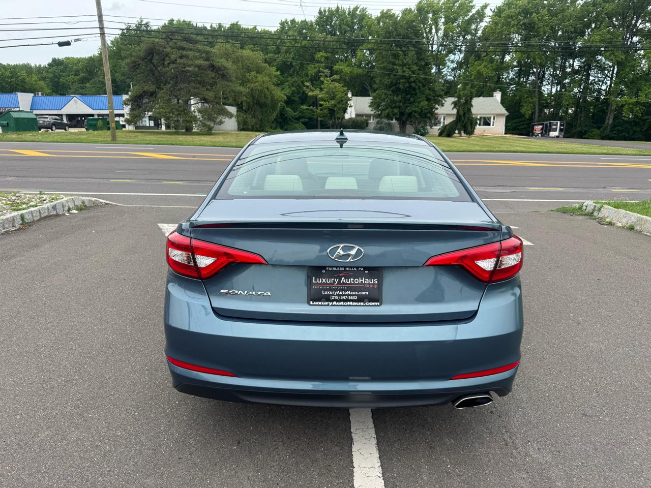 Hyundai Sonata 4dr Sdn 2.4L SE PZEV 2015
