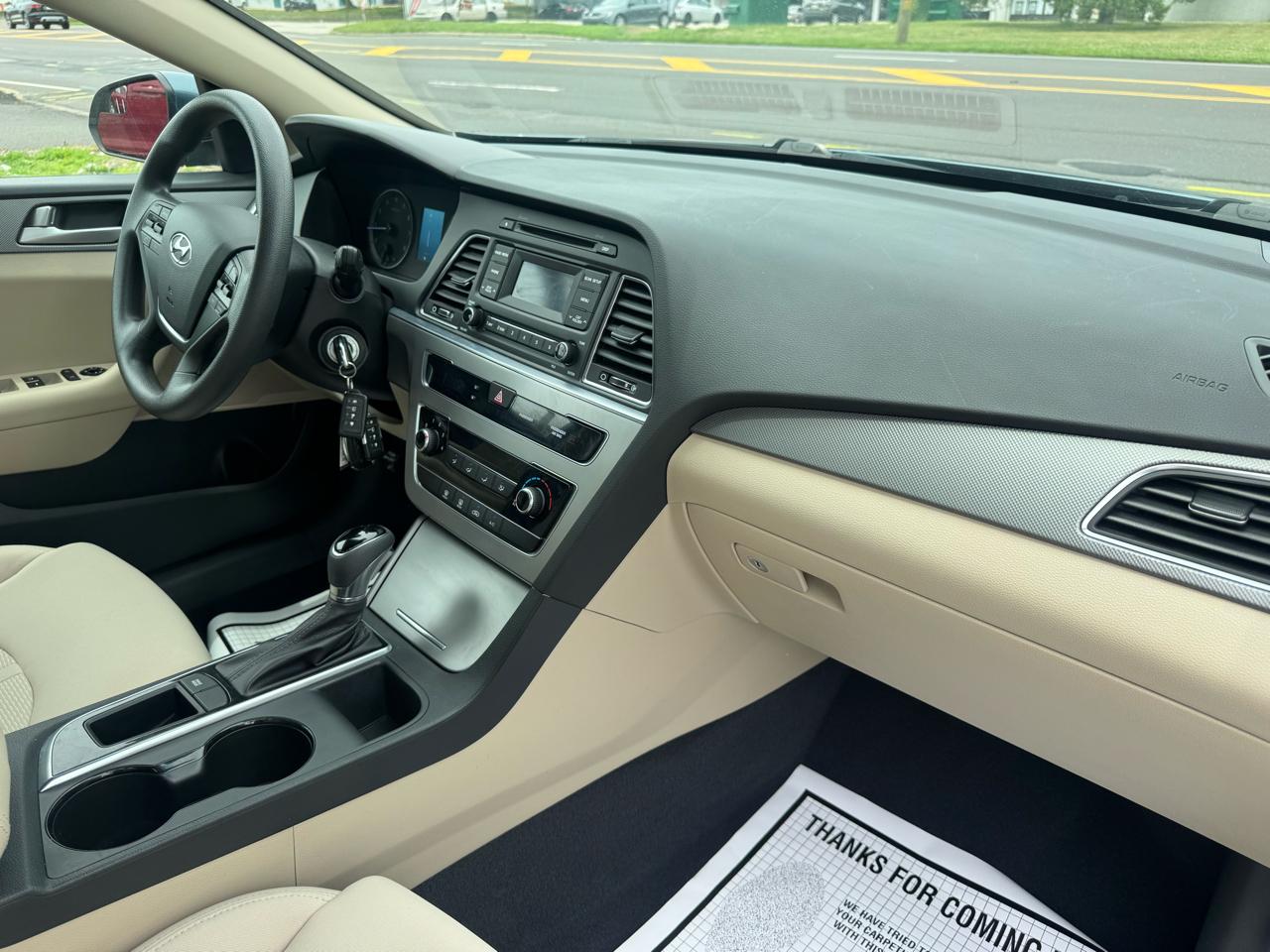 Hyundai Sonata 4dr Sdn 2.4L SE PZEV 2015