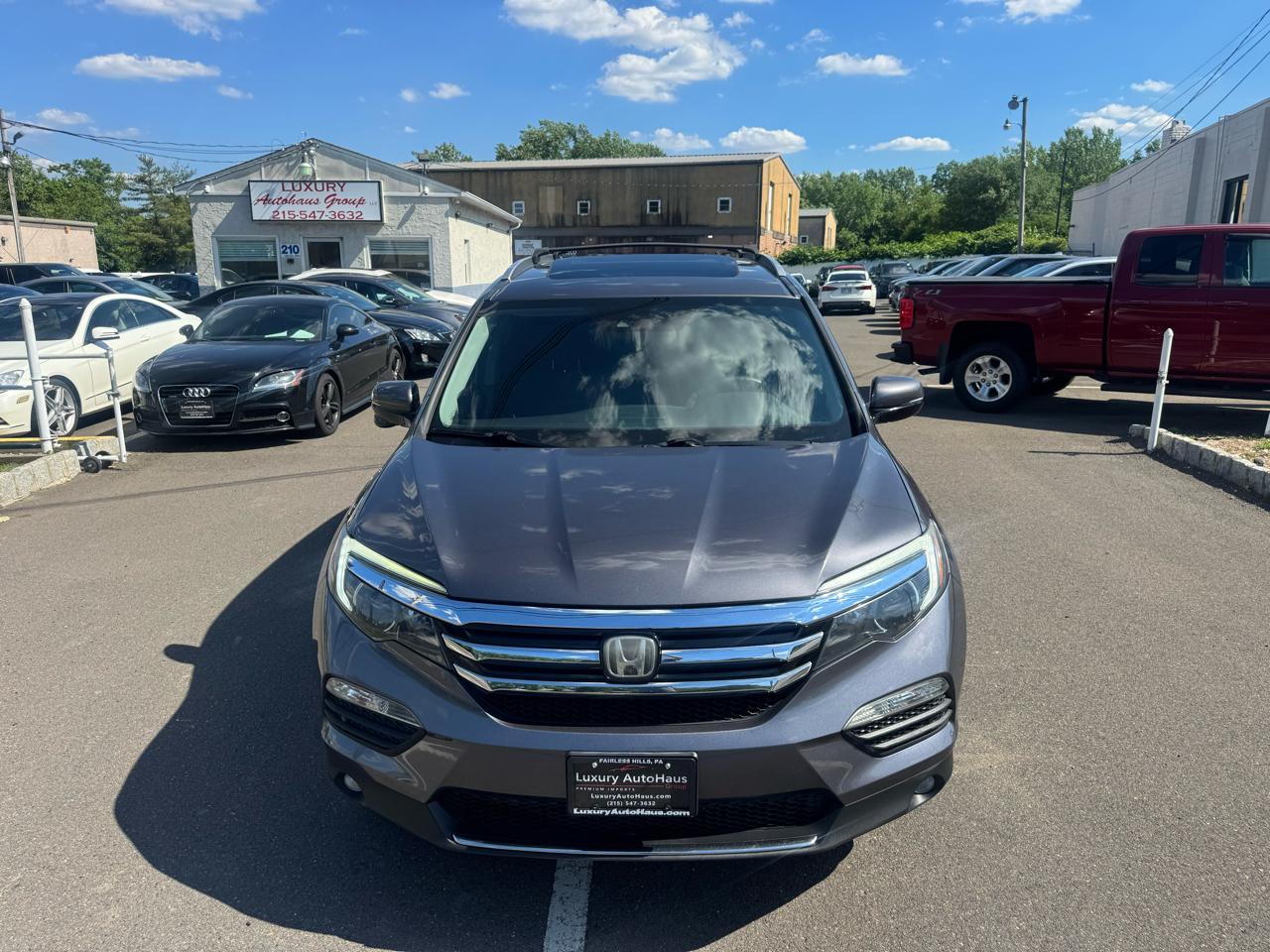Honda Pilot Touring AWD 2017