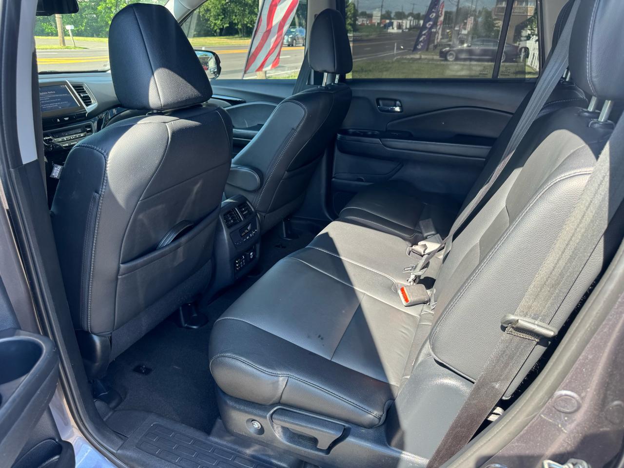 Honda Pilot Touring AWD 2017