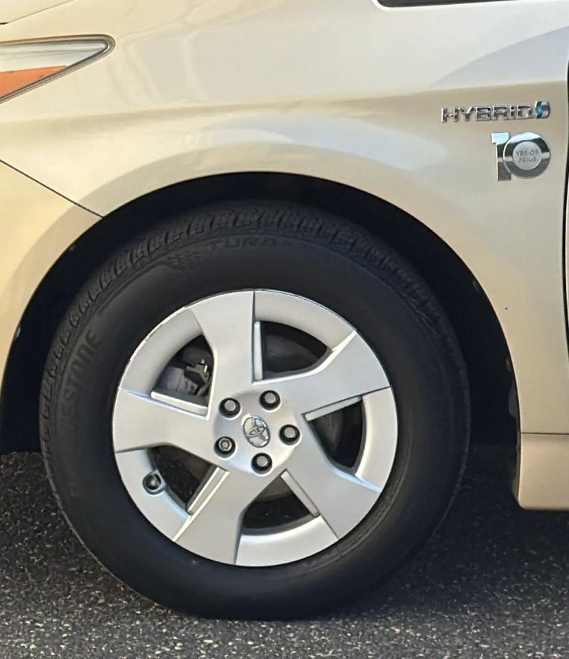 Toyota Prius 5dr HB III (Natl) 2010