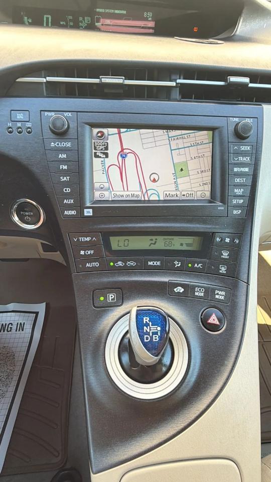 Toyota Prius 5dr HB III (Natl) 2010
