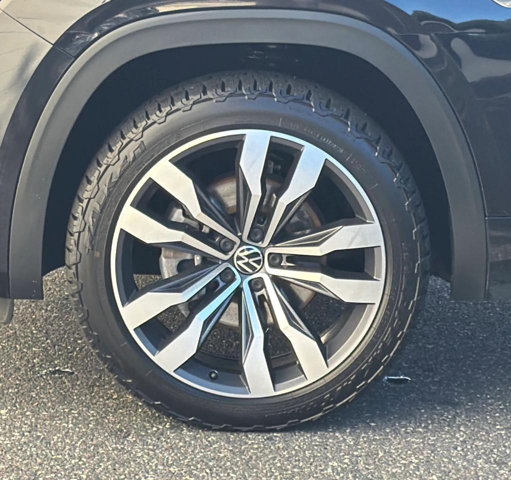 Volkswagen Atlas 2021.5 3.6L V6 SEL R-Line 4MOTION 2021