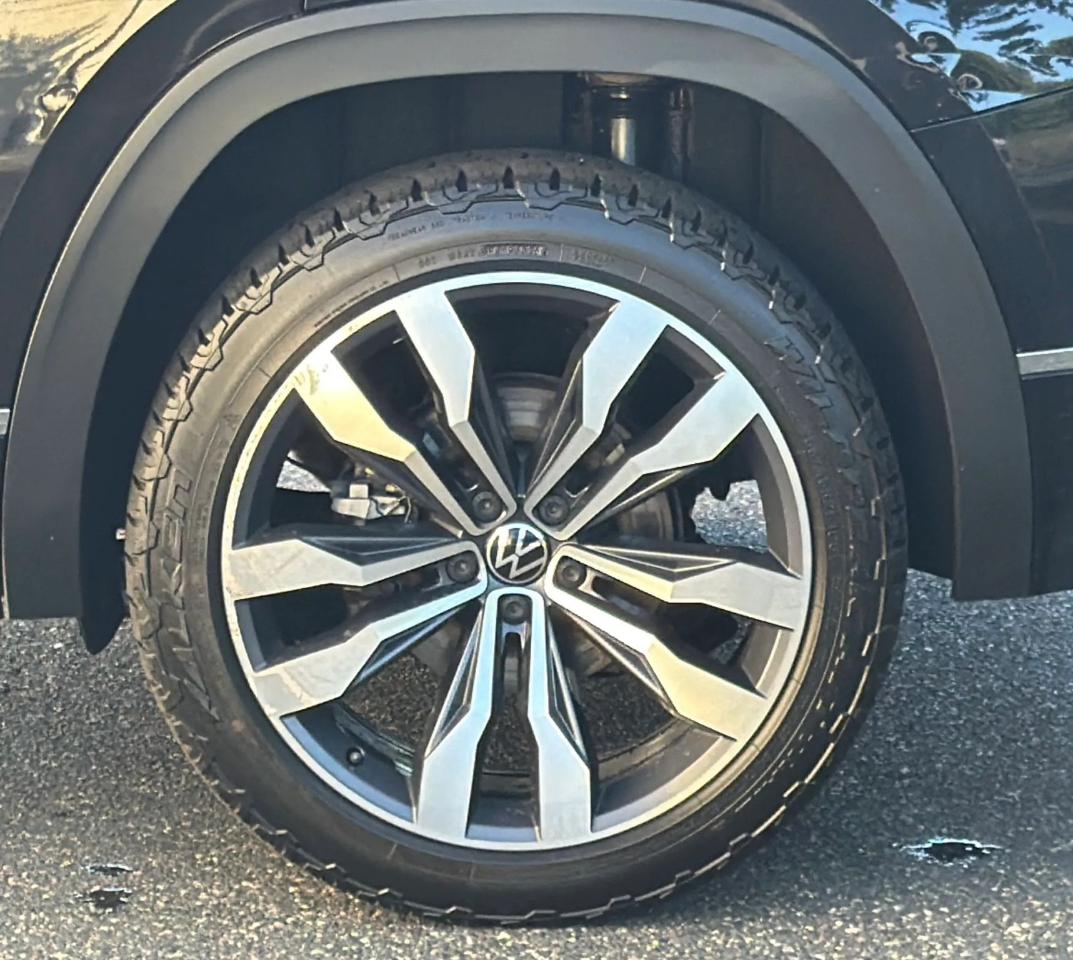 Volkswagen Atlas 2021.5 3.6L V6 SEL R-Line 4MOTION 2021