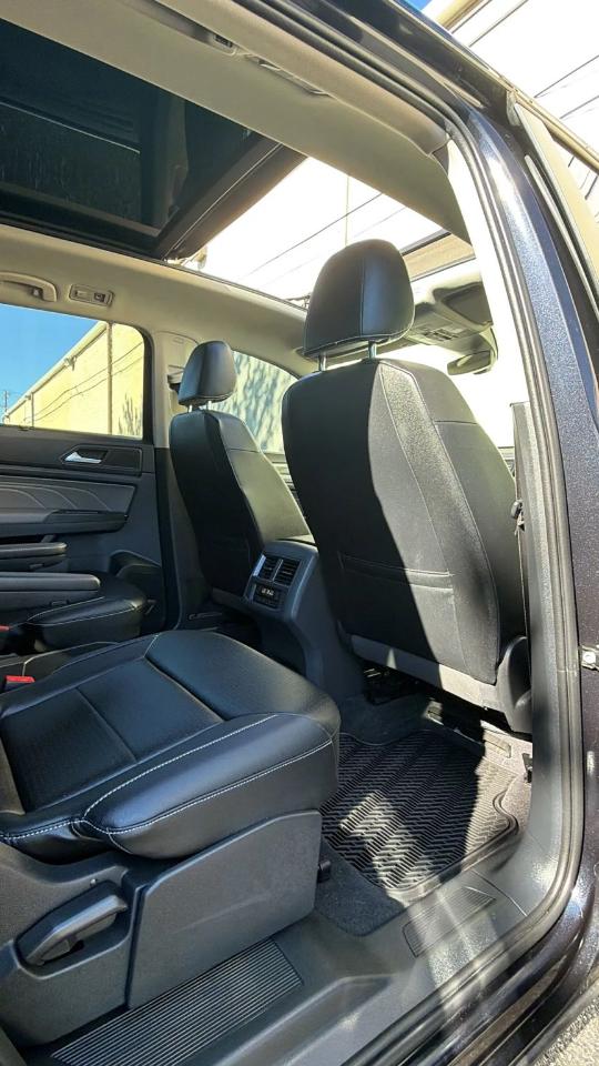 Volkswagen Atlas 2021.5 3.6L V6 SEL R-Line 4MOTION 2021