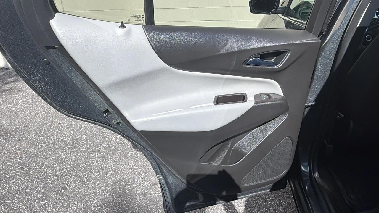Chevrolet Equinox FWD 4dr LT w/2FL 2021