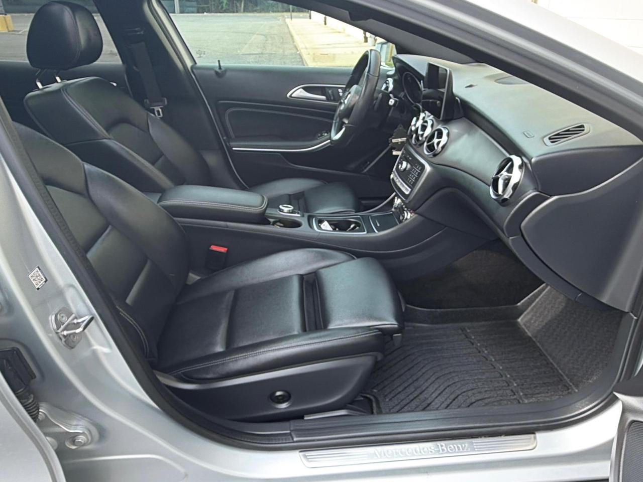Mercedes-Benz GLA GLA 250 4MATIC SUV 2020