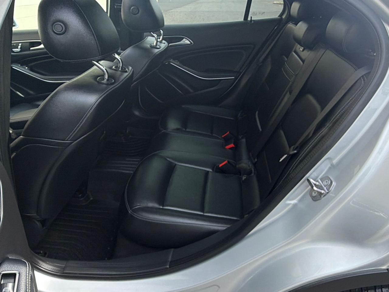 Mercedes-Benz GLA GLA 250 4MATIC SUV 2020