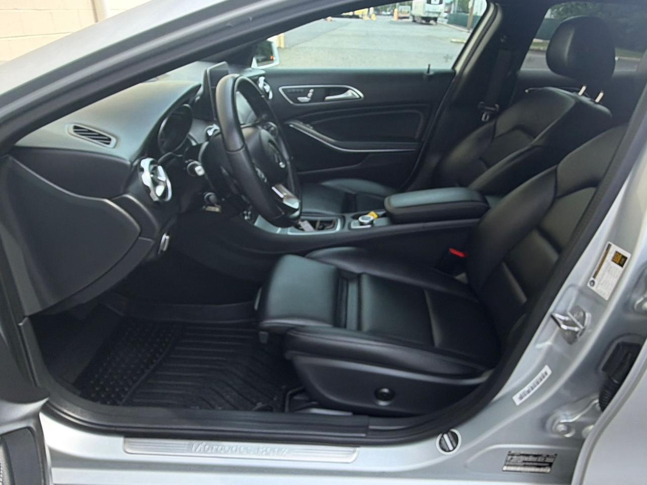 Mercedes-Benz GLA GLA 250 4MATIC SUV 2020