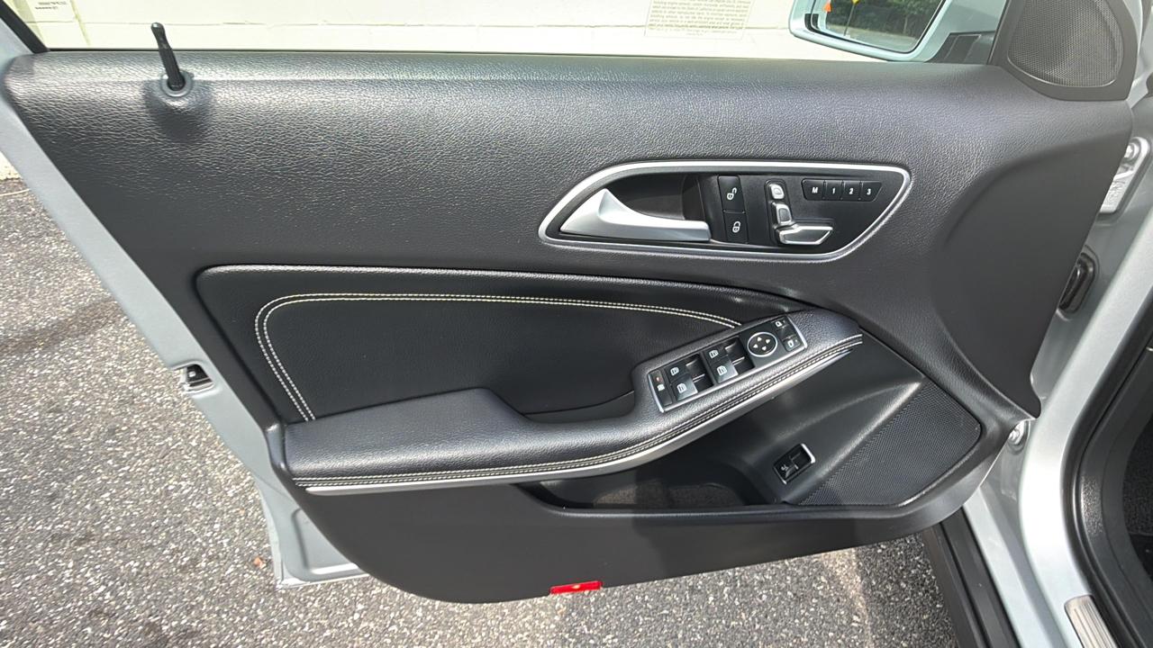 Mercedes-Benz GLA GLA 250 4MATIC SUV 2020