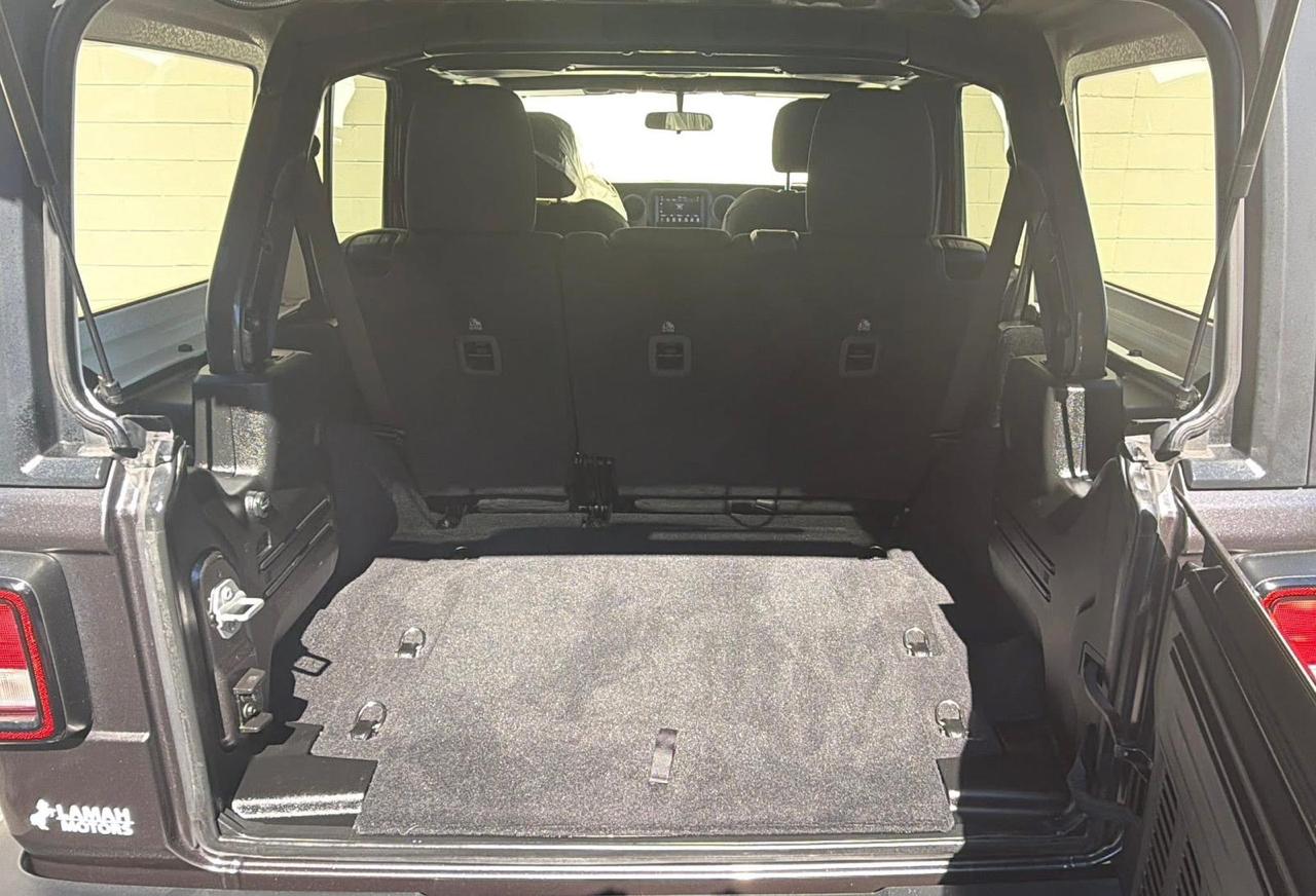 Jeep Wrangler Unlimited Willys 4x4 2020