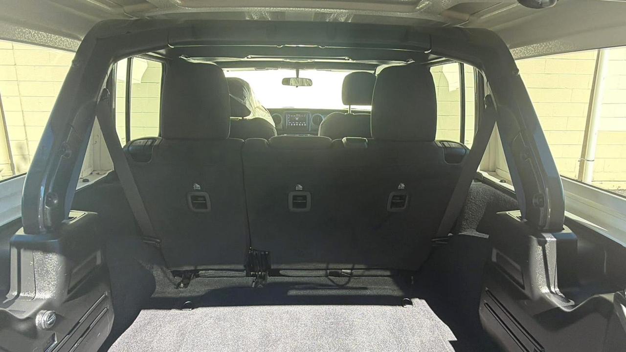 Jeep Wrangler Unlimited Willys 4x4 2020