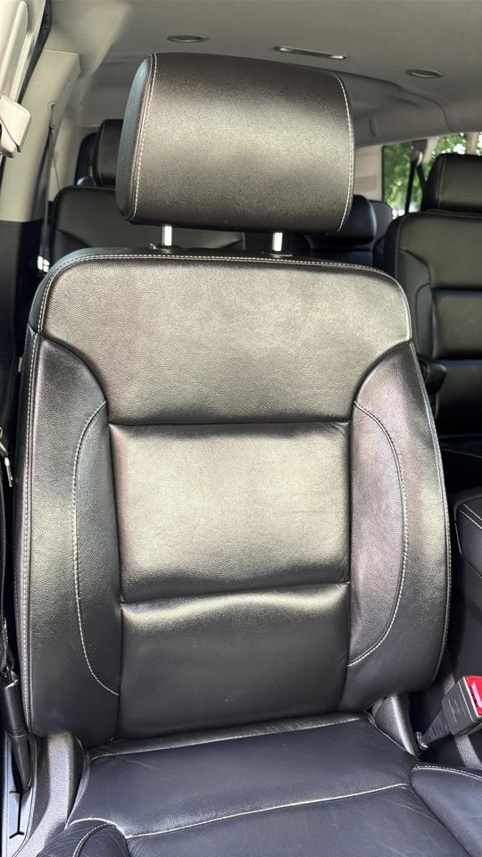 Chevrolet Suburban 4WD 4dr 1500 LT 2019