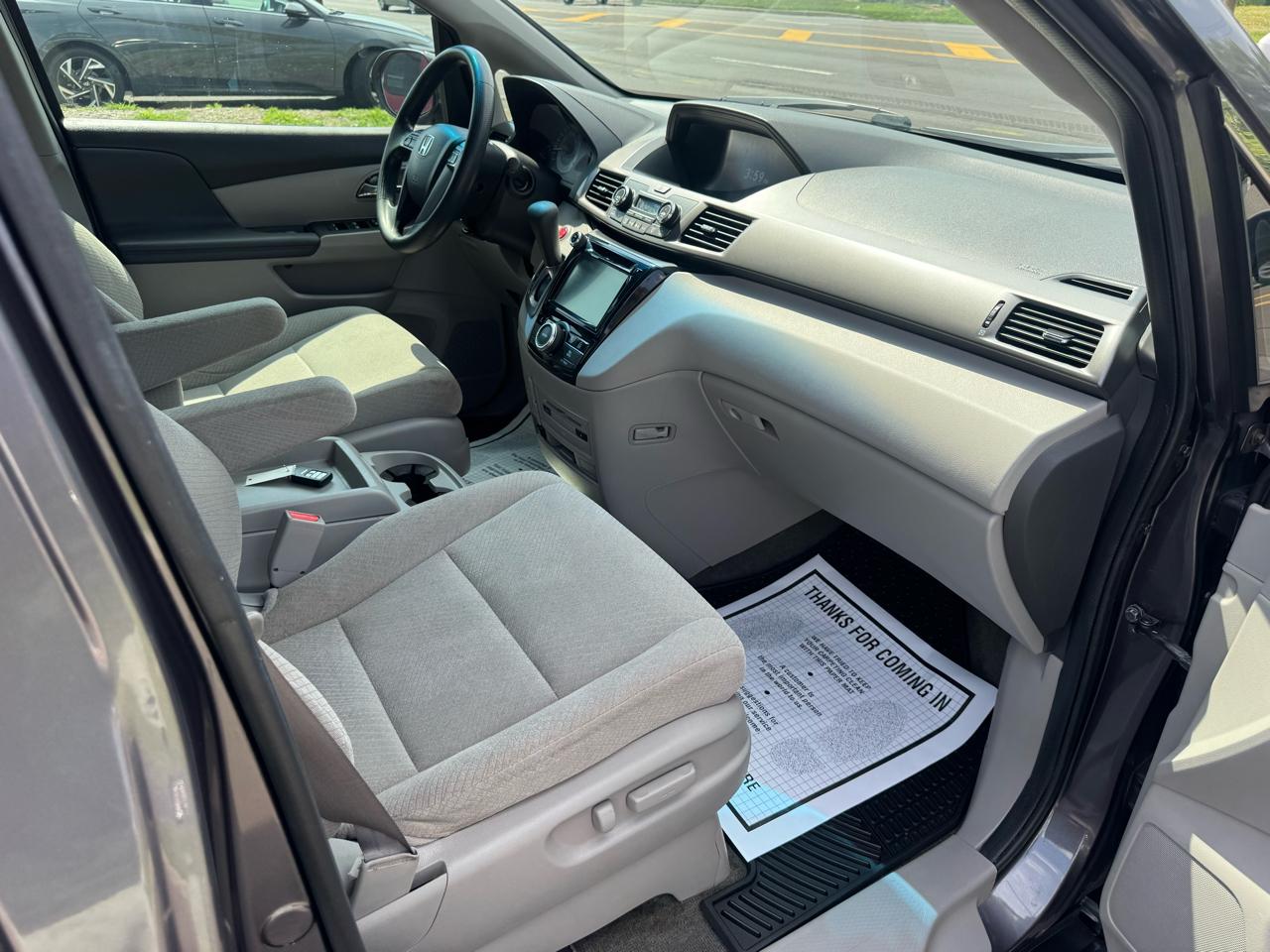 Honda Odyssey 5dr SE 2016