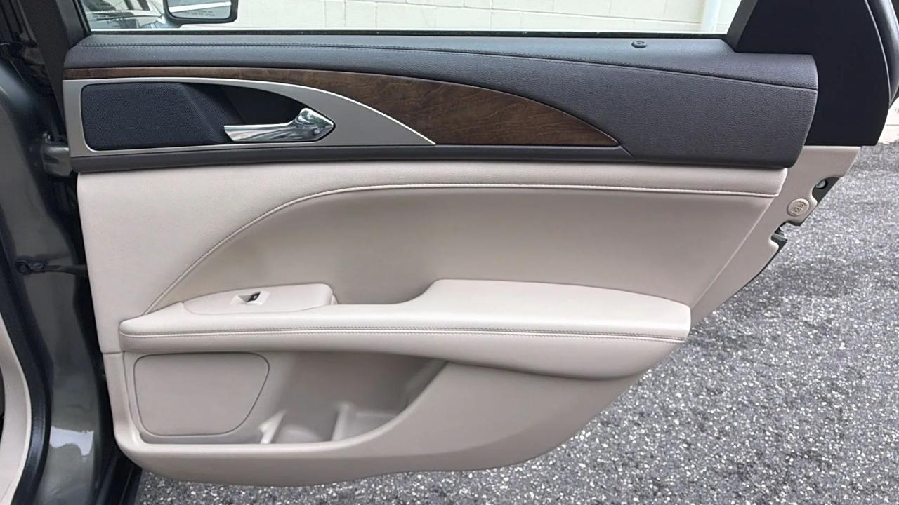 Lincoln MKZ Select FWD 2017